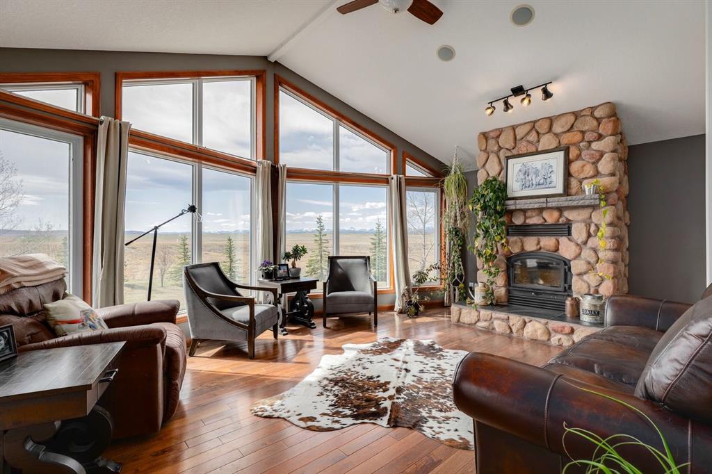 Picture of 610205 112 Street W, Rural Foothills County Real Estate Listing