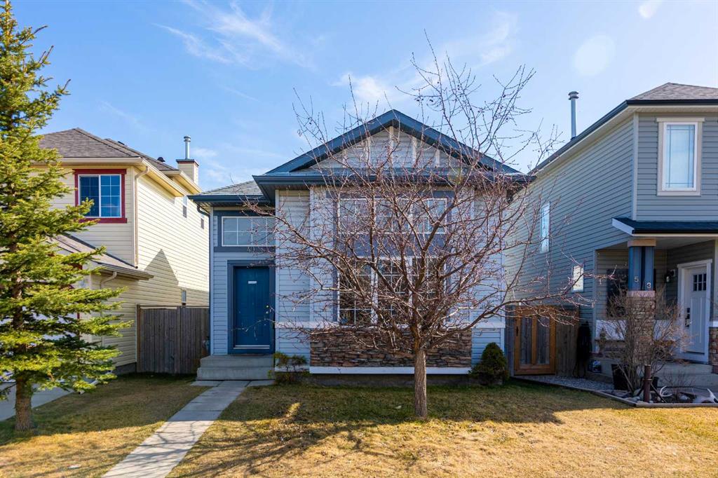 Picture of 49 Covebrook Close NE, Calgary Real Estate Listing