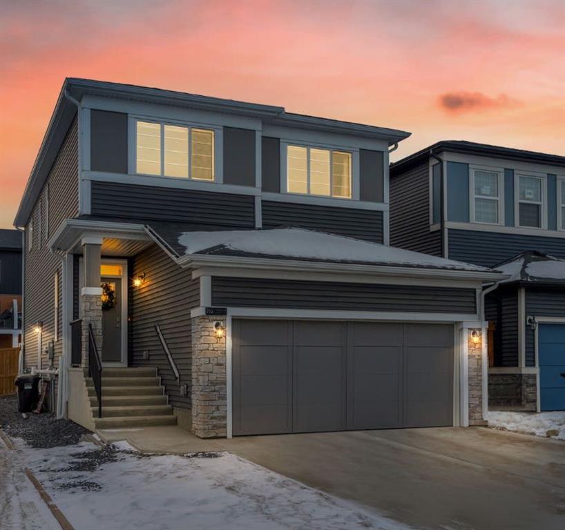 Picture of 292 Creekstone Path SW, Calgary Real Estate Listing