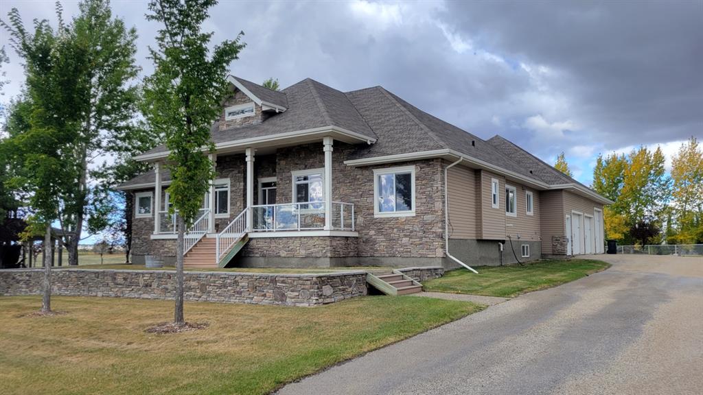 Picture of 7942 Carriage Lane Drive , Rural Grande Prairie No. 1, County of Real Estate Listing