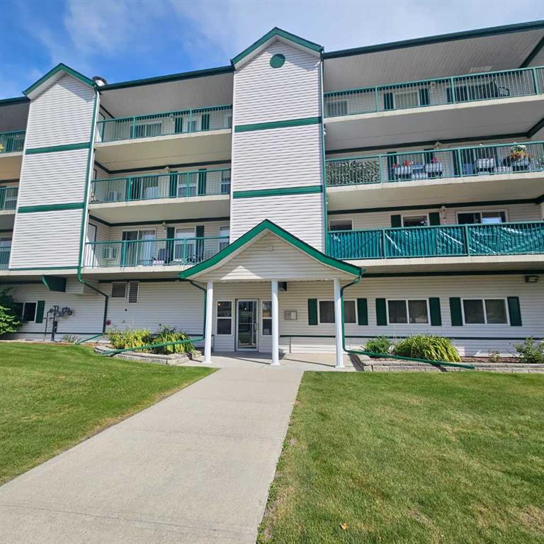 Picture of 202, 777 48 Street  , Edson Real Estate Listing