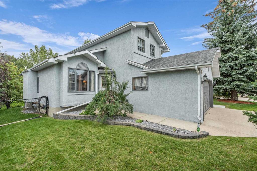 Picture of 183 Macewan Ridge Close NW, Calgary Real Estate Listing
