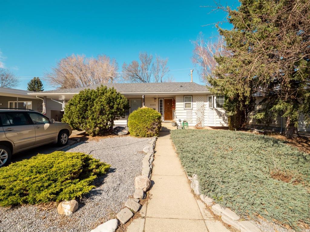 Picture of 2220 20 Street S, Lethbridge Real Estate Listing