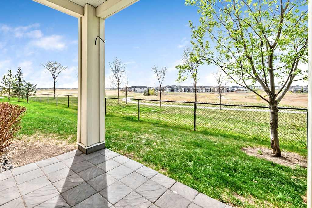 Picture of 3104, 99 Copperstone Park SE, Calgary Real Estate Listing