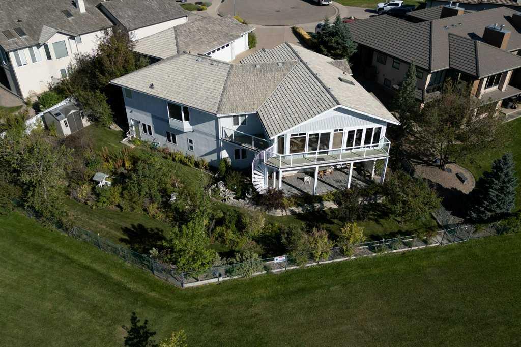Picture of 102 Fairmont Cove S, Lethbridge Real Estate Listing