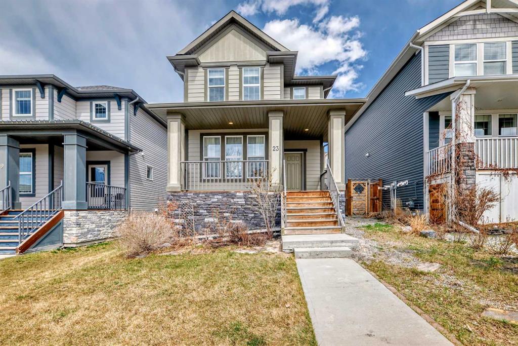Picture of 23 Heritage Boulevard , Cochrane Real Estate Listing