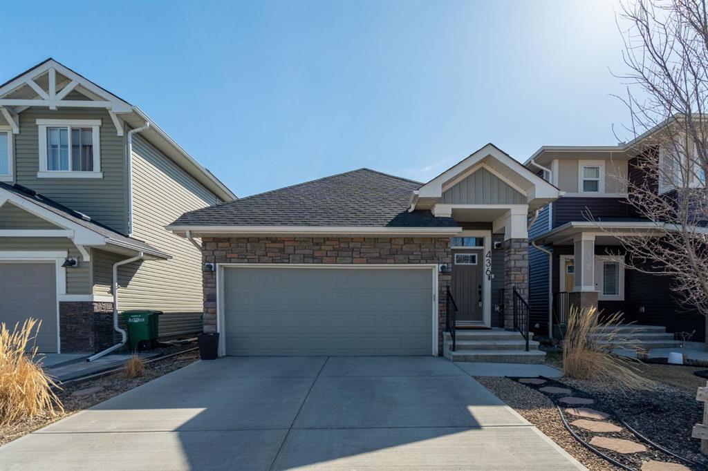 Picture of 436 Bayview Way SW, Airdrie Real Estate Listing
