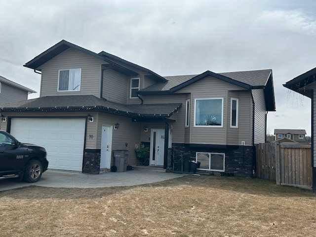 Picture of 10 RICHMOND Close , Whitecourt Real Estate Listing