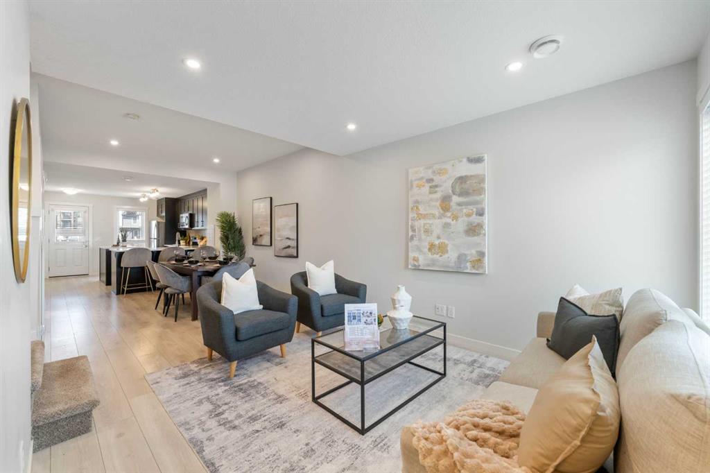 Picture of 450 Seton Circle SE, Calgary Real Estate Listing