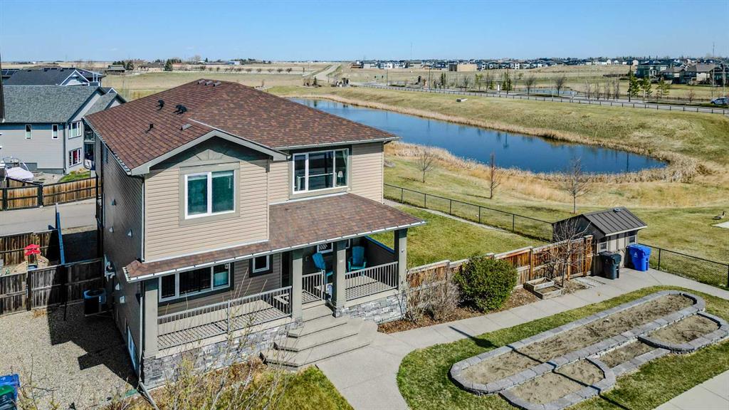 Picture of 541 Aquitania Boulevard W, Lethbridge Real Estate Listing