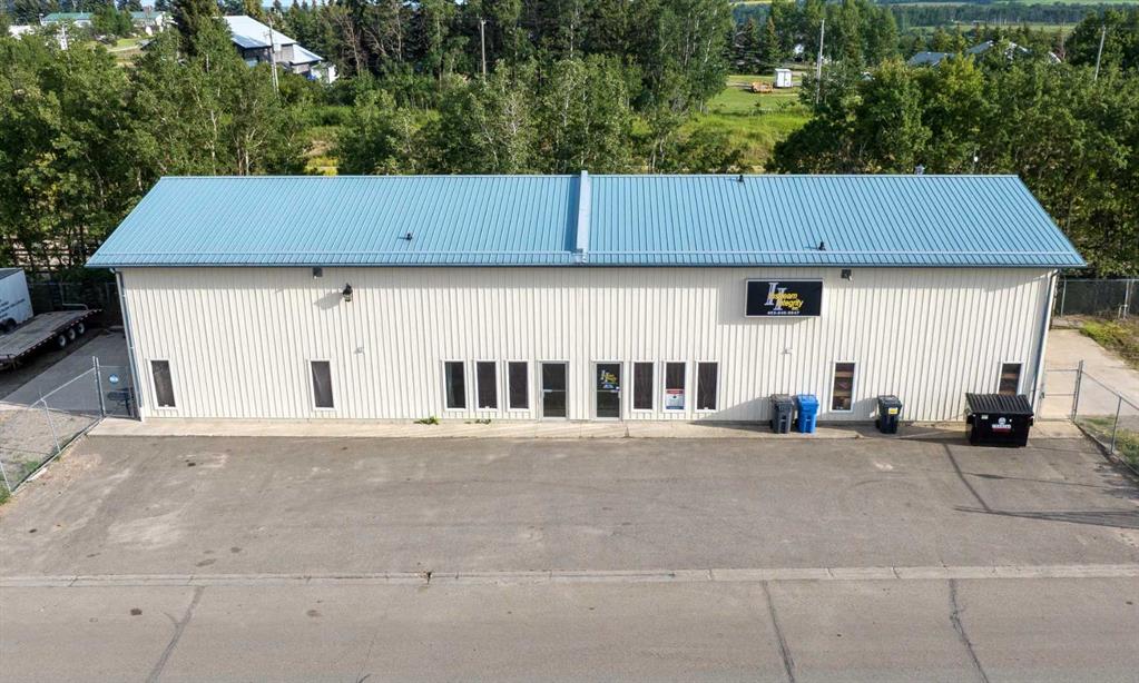 Picture of 4907 and 4911 50 Avenue  , Eckville Real Estate Listing