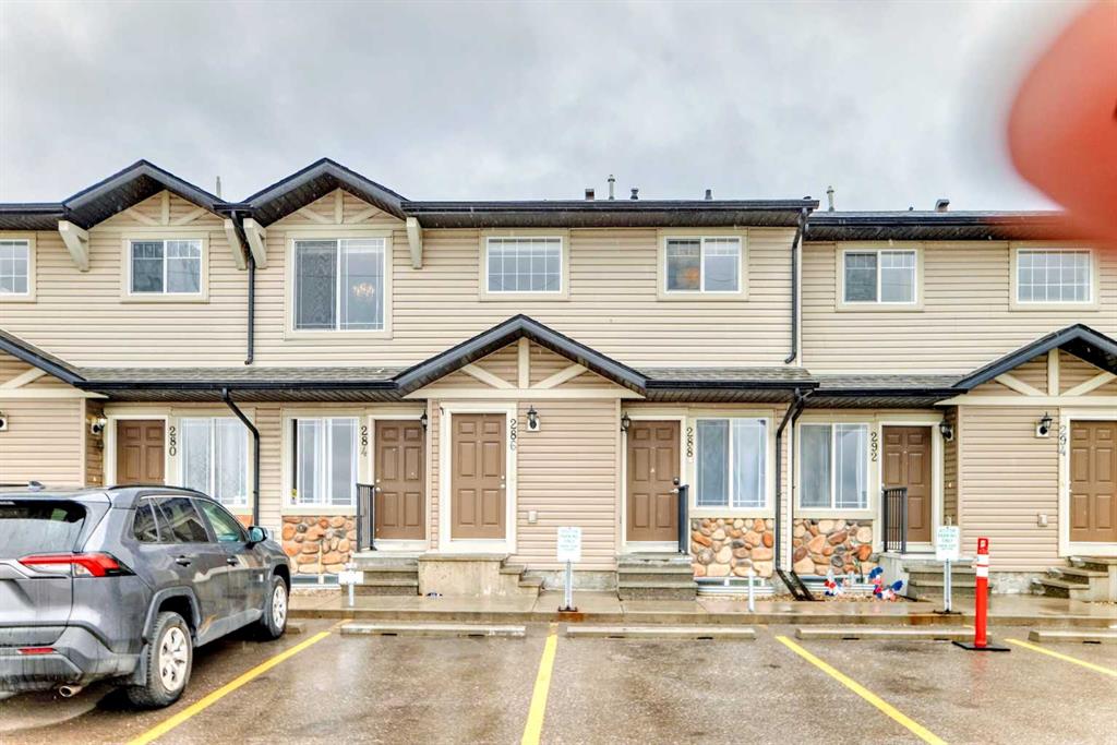 Picture of 286 Saddlebrook Point NE, Calgary Real Estate Listing