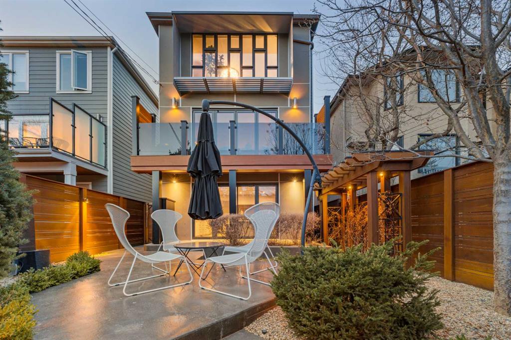 Picture of 1913 30 Avenue SW, Calgary Real Estate Listing