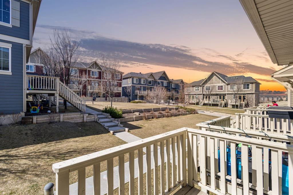 Picture of 53 Kinlea Way NW, Calgary Real Estate Listing