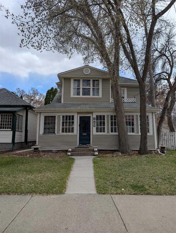 Picture of 255 Aberdeen Street SE, Medicine Hat Real Estate Listing